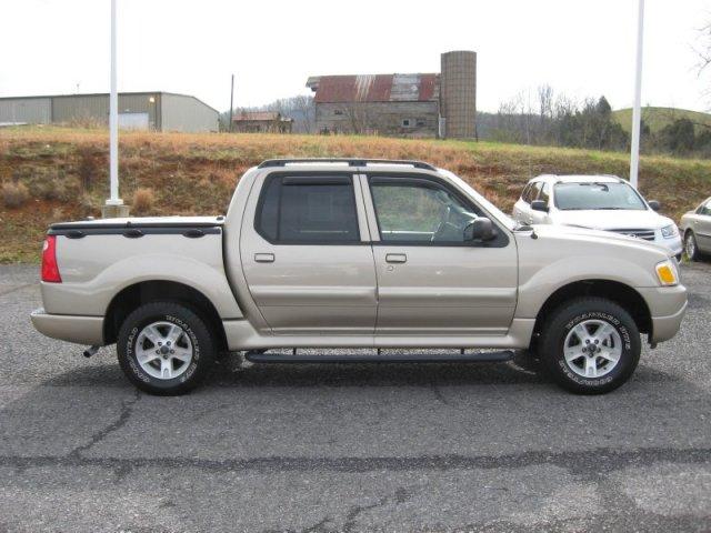 Ford Explorer Sport Trac 2005 photo 4