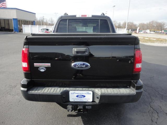 Ford Explorer Sport Trac 2007 photo 3