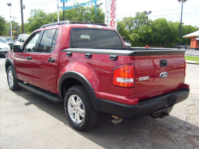 Ford Explorer Sport Trac 2007 photo 4