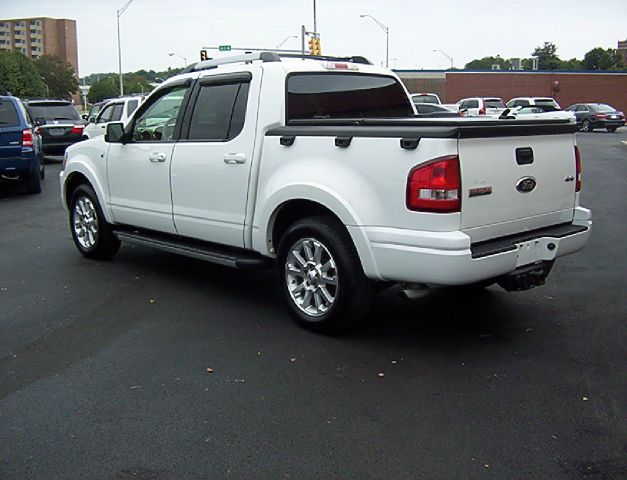 Ford Explorer Sport Trac 2007 photo 3