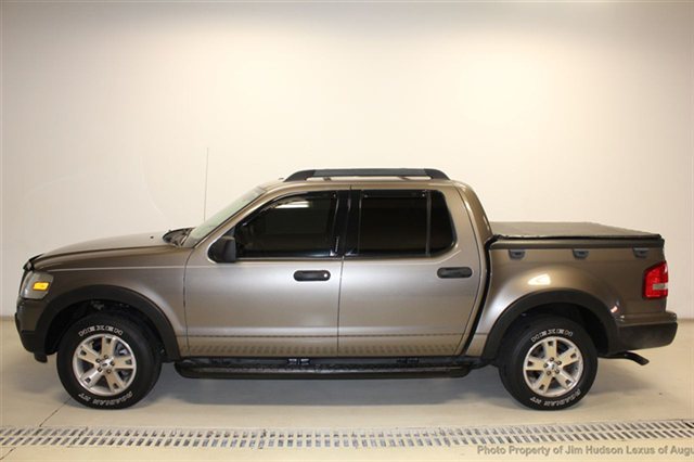 Ford Explorer Sport Trac ESi Unspecified