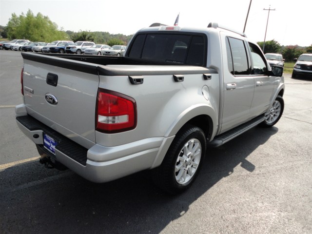 Ford Explorer Sport Trac 2007 photo 4