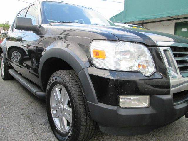 Ford Explorer Sport Trac 2007 photo 2