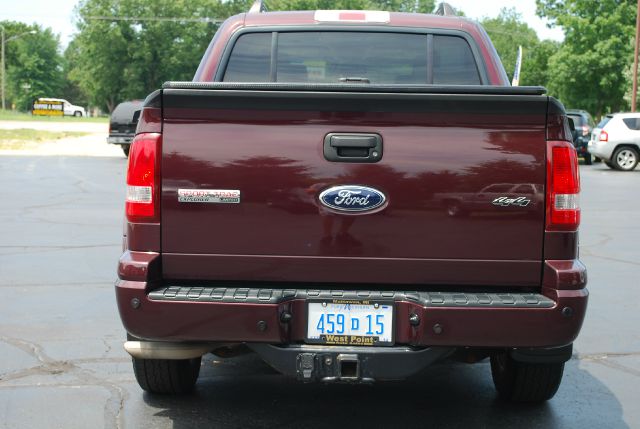 Ford Explorer Sport Trac 2007 photo 2