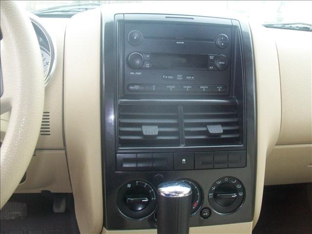 Ford Explorer Sport Trac 2007 photo 5