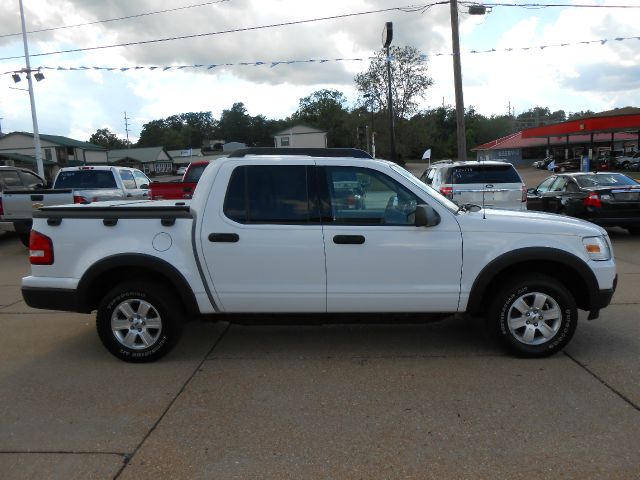 Ford Explorer Sport Trac 2007 photo 4