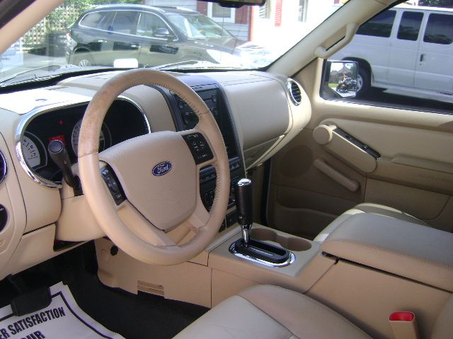 Ford Explorer Sport Trac 2007 photo 1