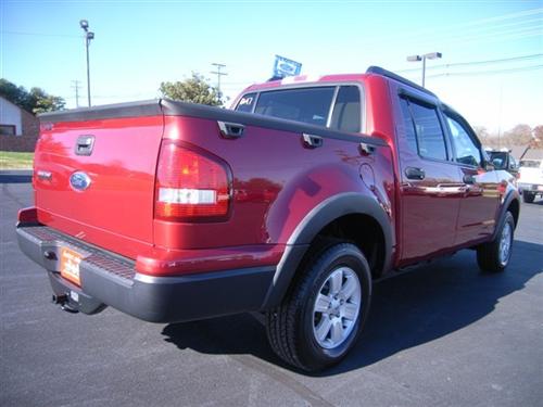 Ford Explorer Sport Trac 2008 photo 1