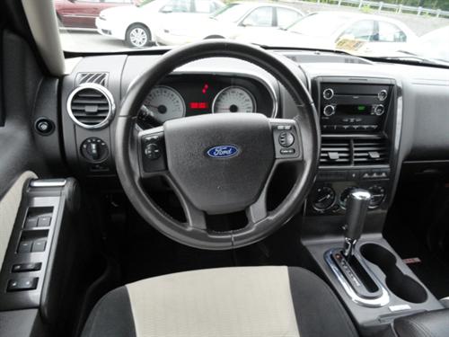 Ford Explorer Sport Trac 2008 photo 3