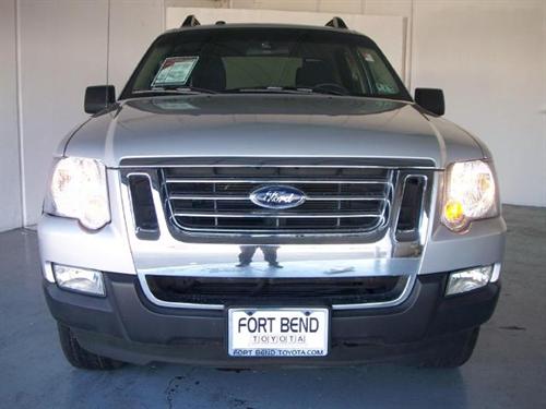 Ford Explorer Sport Trac 2009 photo 1