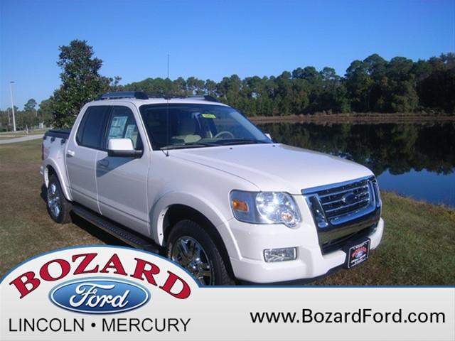 Ford Explorer Sport Trac SLT 25 Pickup