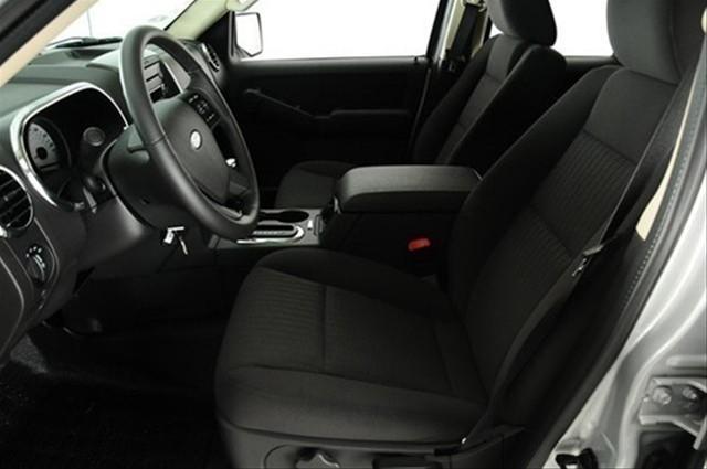 Ford Explorer Sport Trac 2010 photo 4