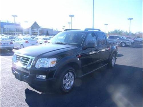 Ford Explorer Sport Trac 2010 photo 1