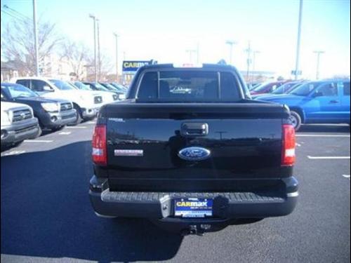 Ford Explorer Sport Trac 2010 photo 3