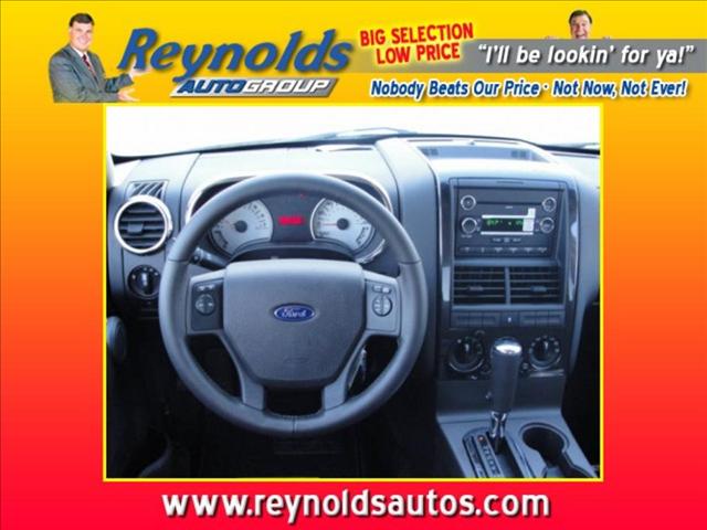 Ford Explorer Sport Trac 2010 photo 5