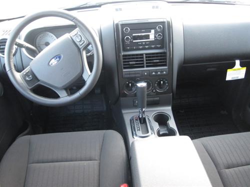 Ford Explorer Sport Trac 2010 photo 5