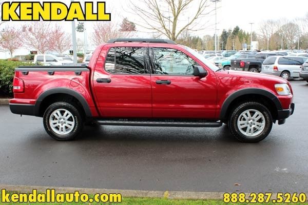 Ford Explorer Sport Trac 2010 photo 1