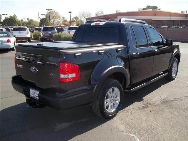 Ford Explorer Sport Trac 2010 photo 3
