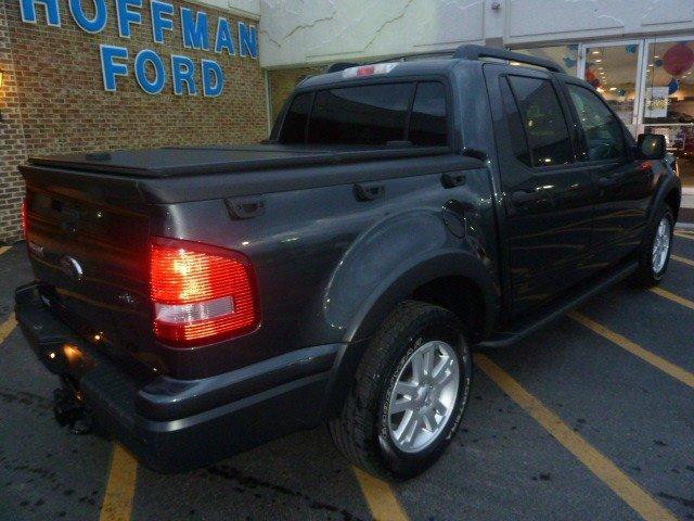 Ford Explorer Sport Trac 2010 photo 1