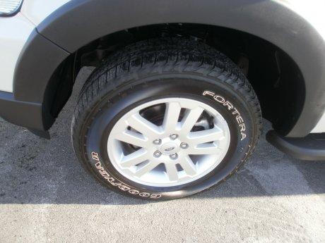 Ford Explorer Sport Trac 2010 photo 1