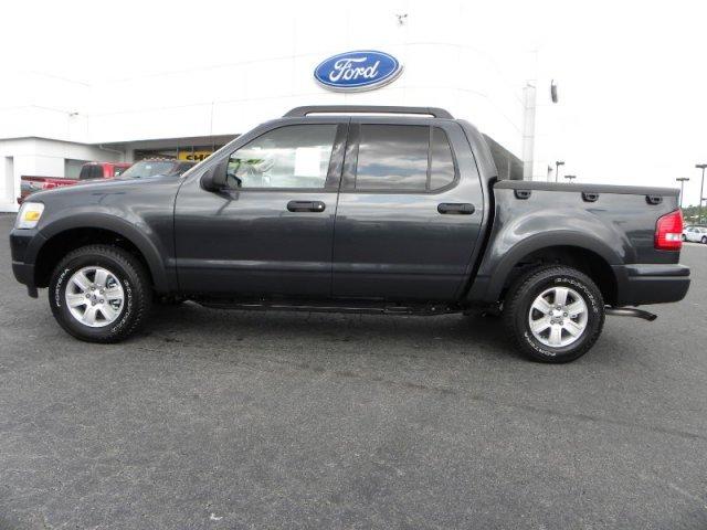 Ford Explorer Sport Trac 2010 photo 3