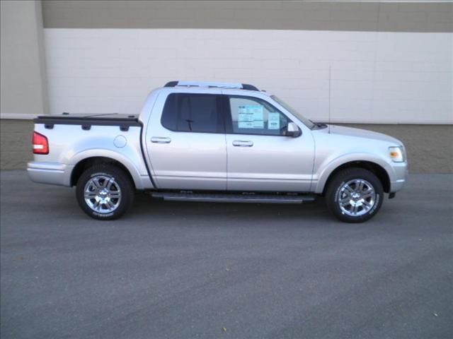 Ford Explorer Sport Trac 2010 photo 2