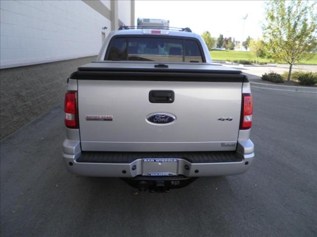 Ford Explorer Sport Trac 2010 photo 4