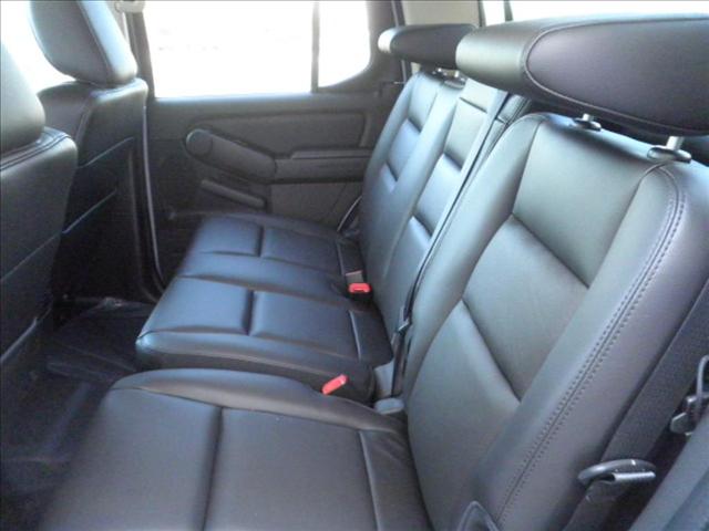 Ford Explorer Sport Trac 2010 photo 5