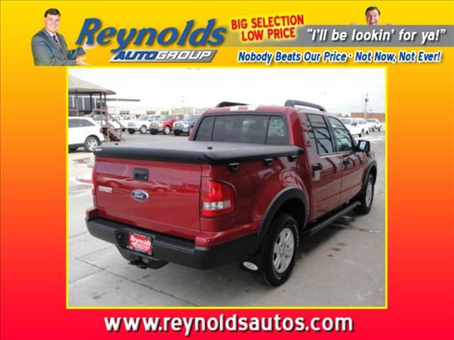 Ford Explorer Sport Trac 2010 photo 4