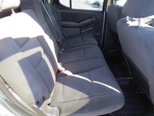 Ford Explorer Sport Trac 2010 photo 19