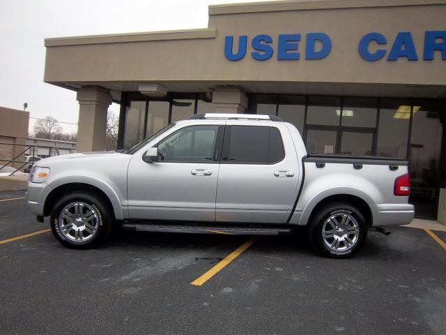 Ford Explorer Sport Trac SLT 25 Pickup