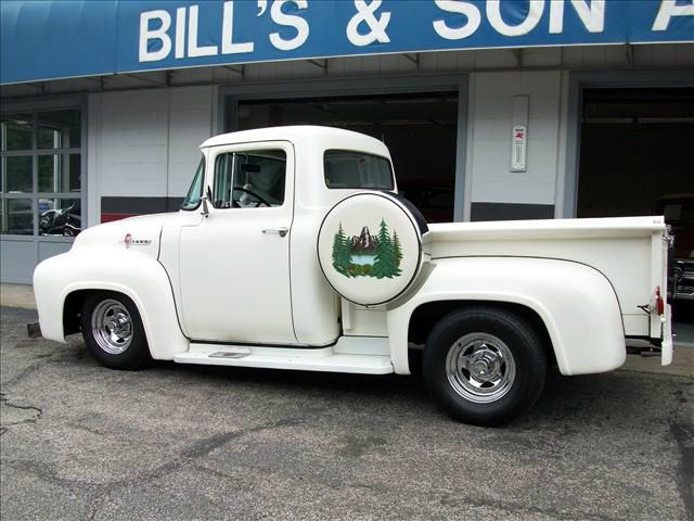 Ford F-100 1956 photo 1