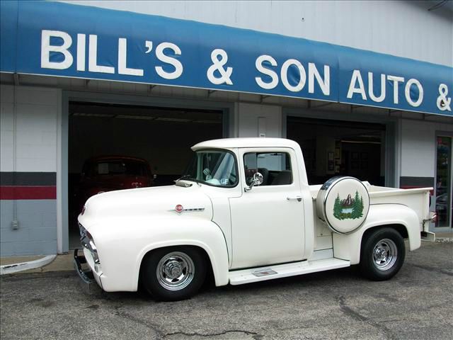 Ford F-100 1956 photo 2
