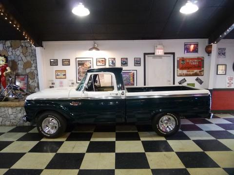 Ford F-100 1966 photo 7