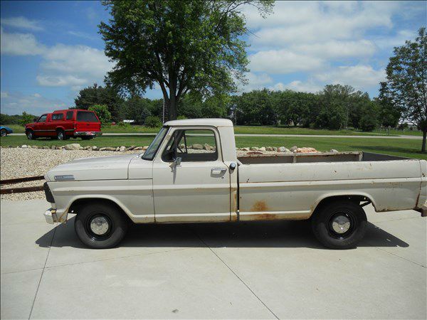 Ford F-100 1967 photo 0