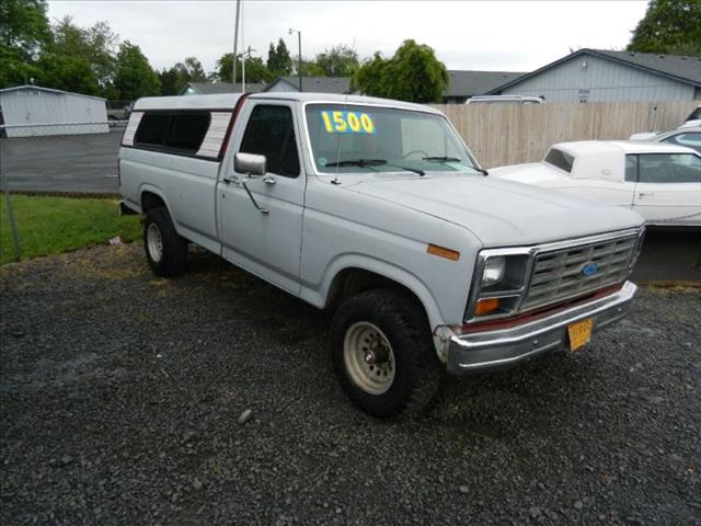 Ford F-150 1985 photo 3