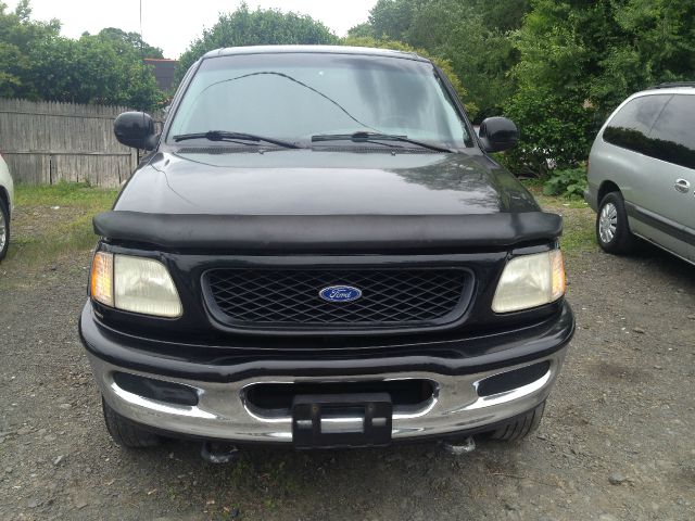 Ford F-150 1997 photo 1