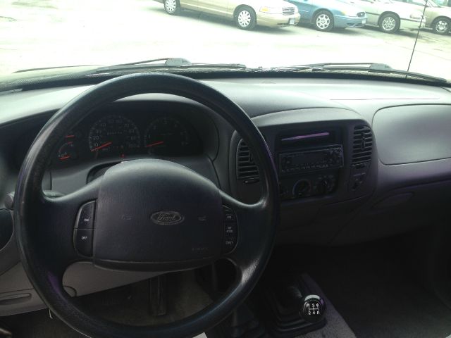 Ford F-150 1997 photo 6