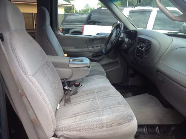 Ford F-150 1997 photo 1