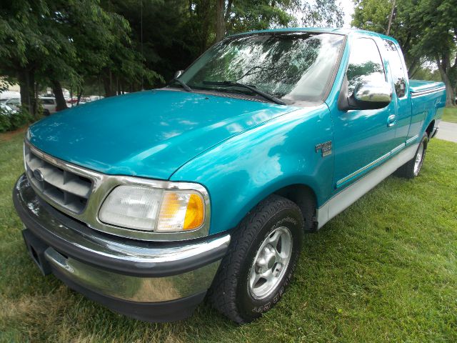 Ford F-150 1998 photo 1