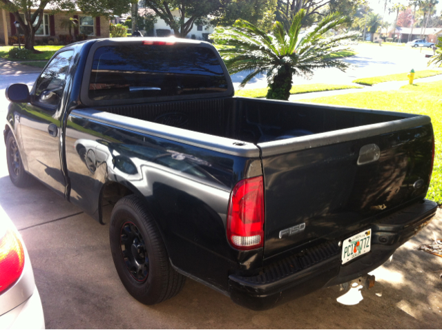 Ford F-150 1998 photo 0