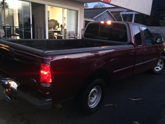 Ford F-150 1998 photo 1