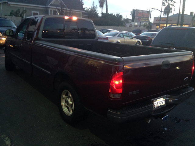 Ford F-150 1998 photo 2