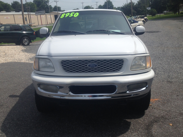 Ford F-150 1998 photo 1