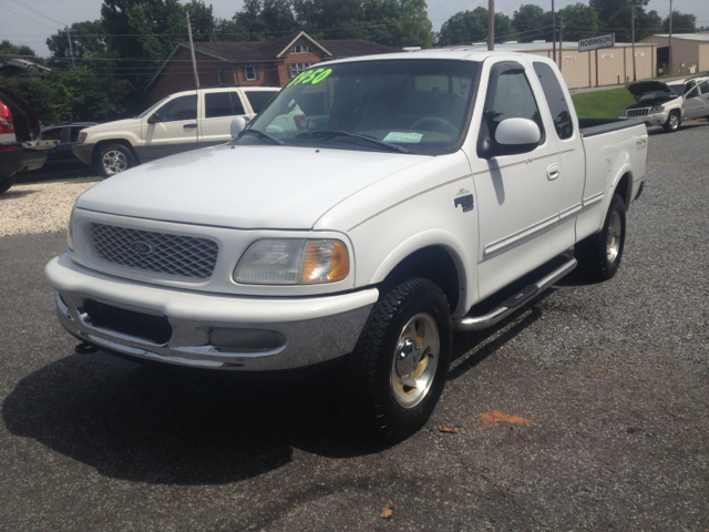Ford F-150 1998 photo 2