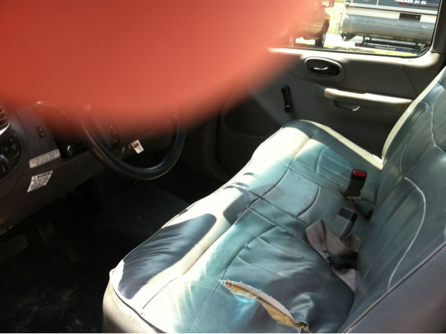 Ford F-150 2000 photo 1