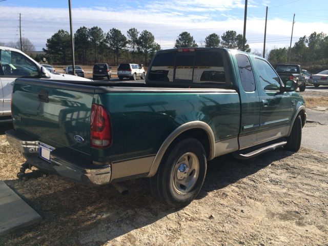 Ford F-150 2000 photo 2