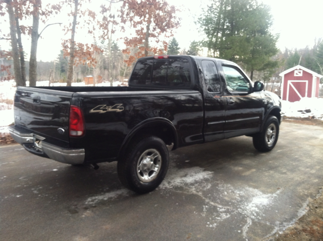 Ford F-150 2000 photo 1
