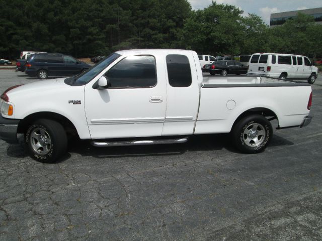 Ford F-150 2001 photo 1