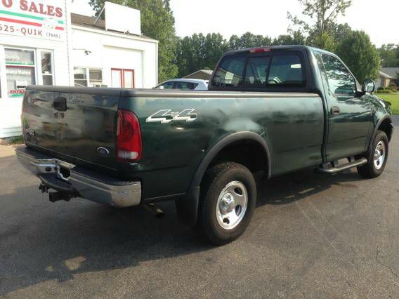 Ford F-150 Lariat Super Duty Long Bed Pickup Truck